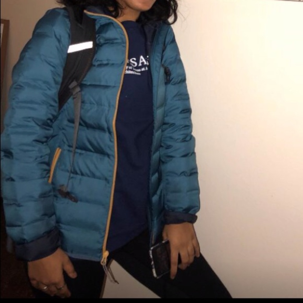 Columbia womens down turquoise puffer jacket